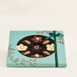 CHO CHO Marcipanblomster og Chokoladebønner